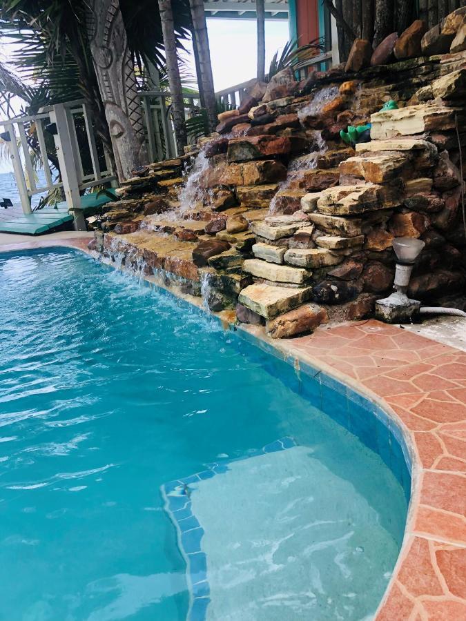 Coral Cove Inn Maya Beach エクステリア 写真