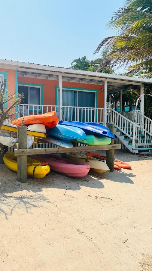 Coral Cove Inn Maya Beach エクステリア 写真