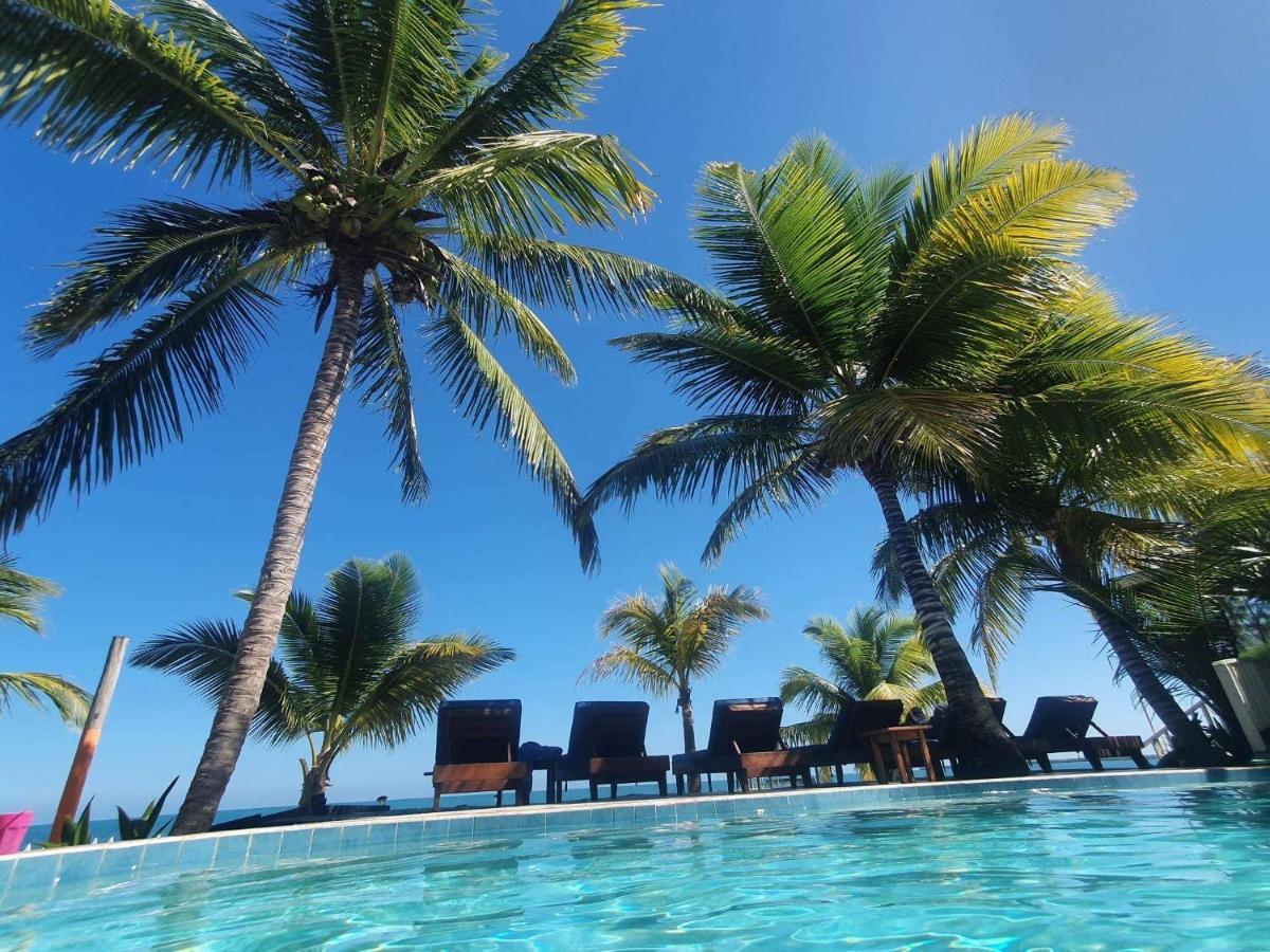Coral Cove Inn Maya Beach エクステリア 写真