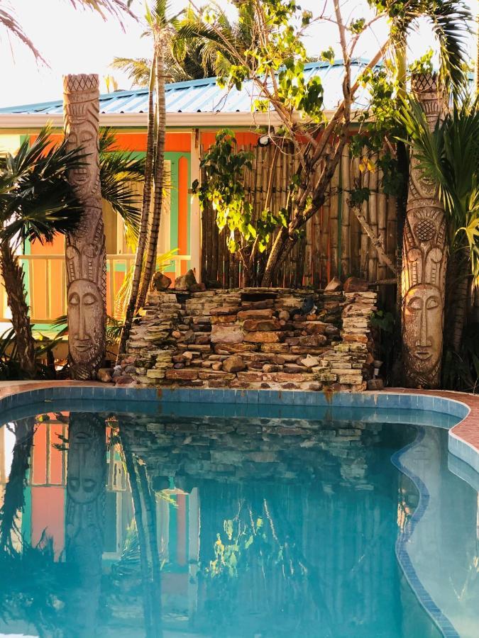 Coral Cove Inn Maya Beach エクステリア 写真